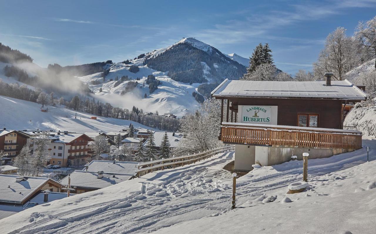 Almhuette Auszeit Saalbach-Hinterglemm Bagian luar foto