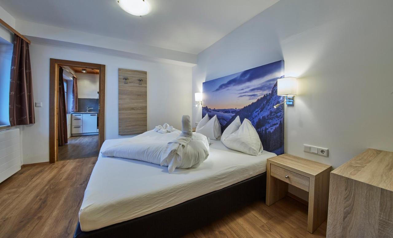 Chalet Lodge Hubertus Saalbach-Hinterglemm Bagian luar foto